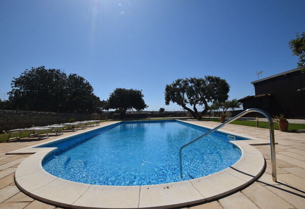 La Muraglia: Autunno, Estate, Giardino, Piscina, Primavera