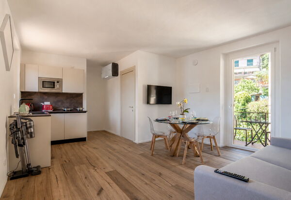 Next Comacina, Lago di Como with Garage: Autumn, Living Room, Spring, Summer