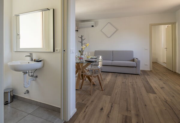 Next Comacina, Lago di Como with Garage: Autumn, Bathroom, Spring, Summer