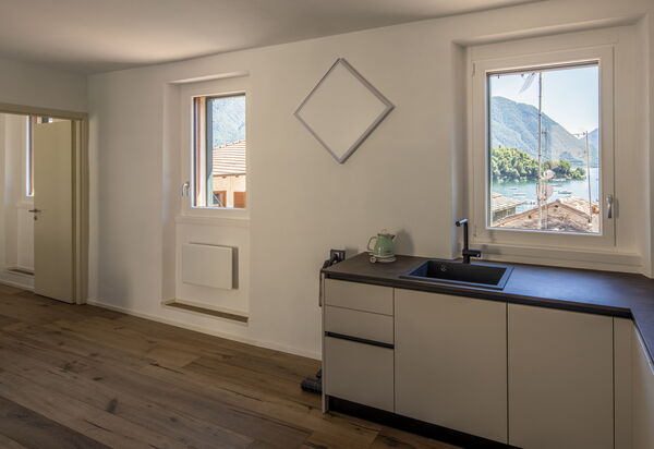 Next Comacina, Lago di Como with Garage: Autumn, Kitchen, Living Room, Spring, Summer