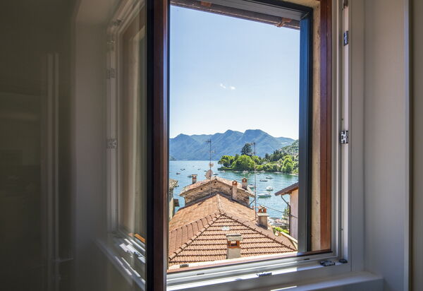 Next Comacina, Lago di Como with Garage: Autumn, Scenic View, Spring, Summer