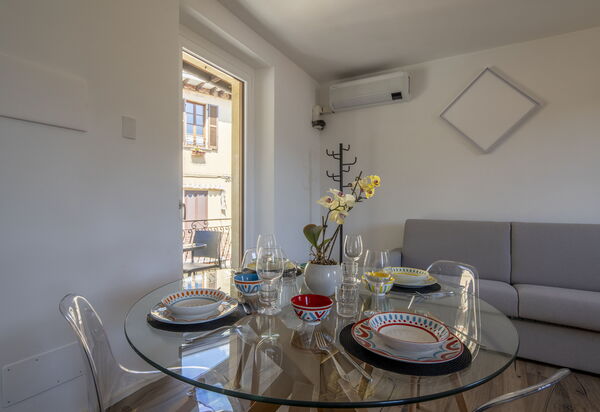 Next Comacina, Lago di Como with Garage: Autumn, Living Room, Spring, Summer