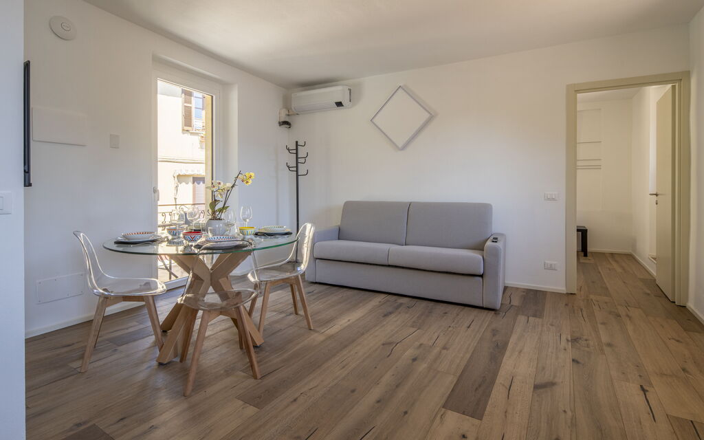 Next Comacina, Lago di Como with Garage: Autumn, Kitchen, Living Room, Spring, Summer