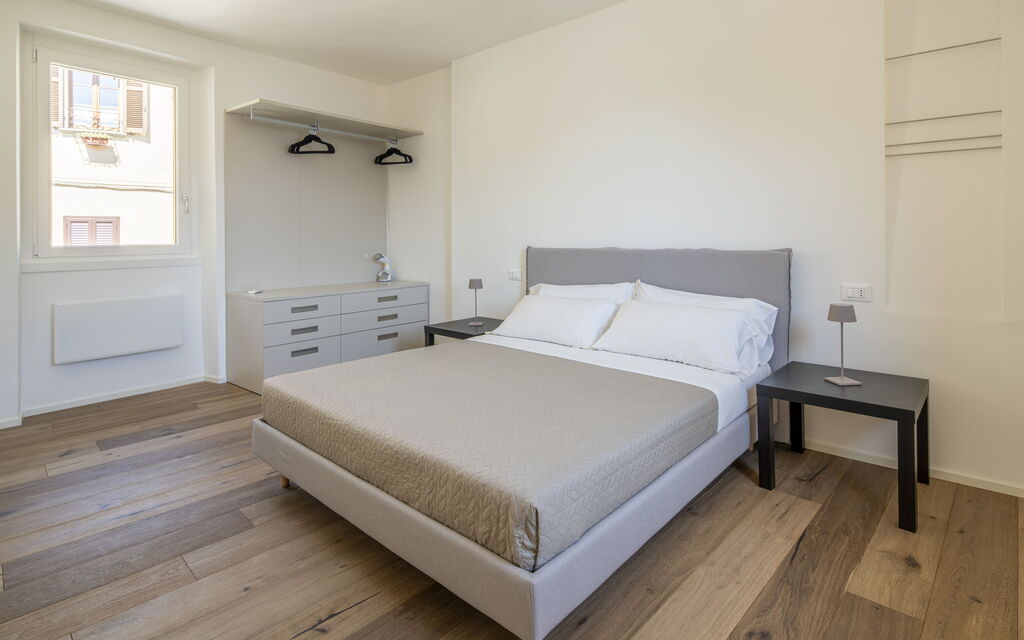 Next Comacina, Lago di Como with Garage: Autumn, Bedroom, Spring, Summer