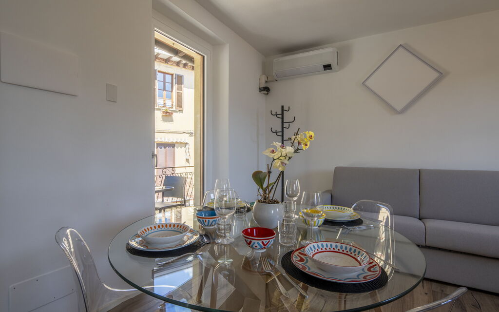Next Comacina, Lago di Como with Garage: Autumn, Living Room, Spring, Summer