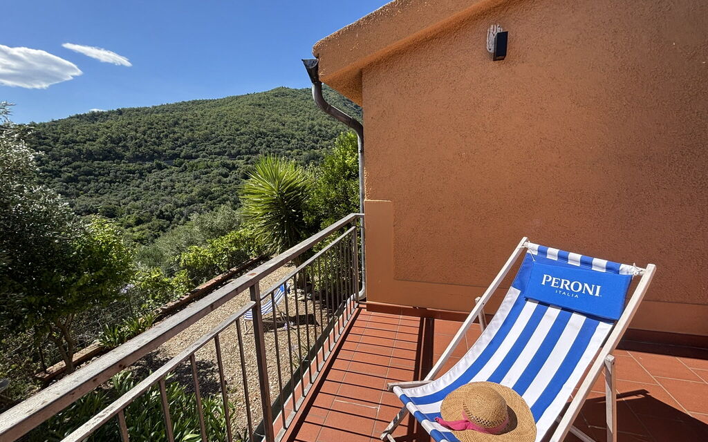 Il Fienile, Garden and Peacefull View: Autumn, Balcony / Terrace / Patio, Spring, Summer