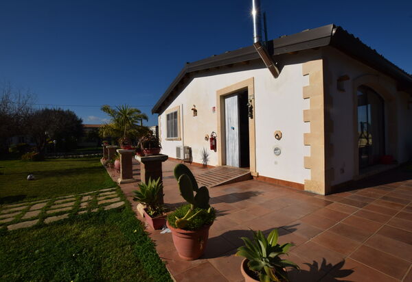 Villa Gertrude: Autunno, Balcone / Terrazza / Patio, Estate, Giardino, Primavera