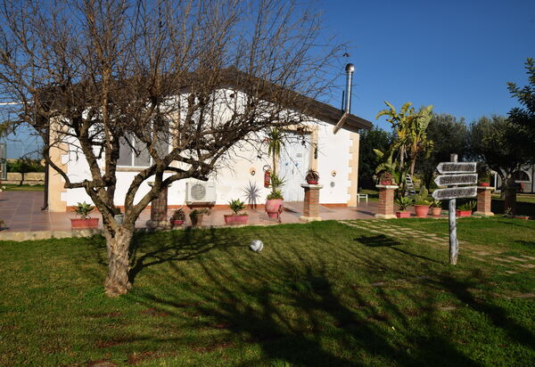 Villa Gertrude: Autunno, Entrata Principale, Estate, Primavera
