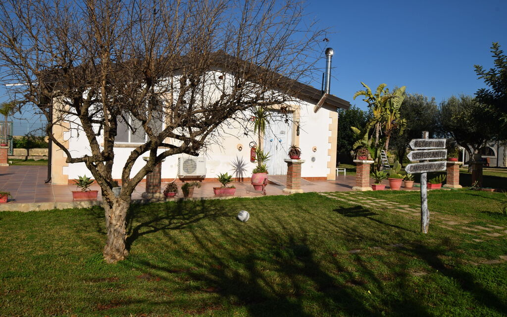 Villa Gertrude: Autunno, Entrata Principale, Estate, Primavera