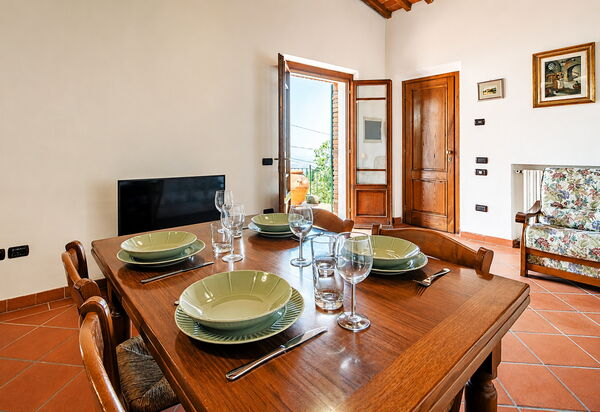 La Casina: Autunno, Cucina, Estate, Primavera, Sala da pranzo, Soggiorno