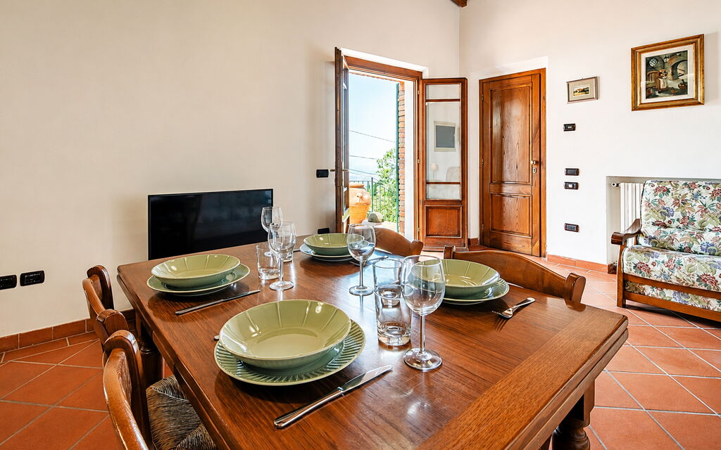 La Casina: Autunno, Cucina, Estate, Primavera, Sala da pranzo, Soggiorno