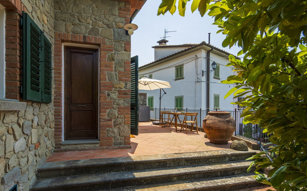 La Casina: Autunno, Entrata Principale, Estate, Primavera