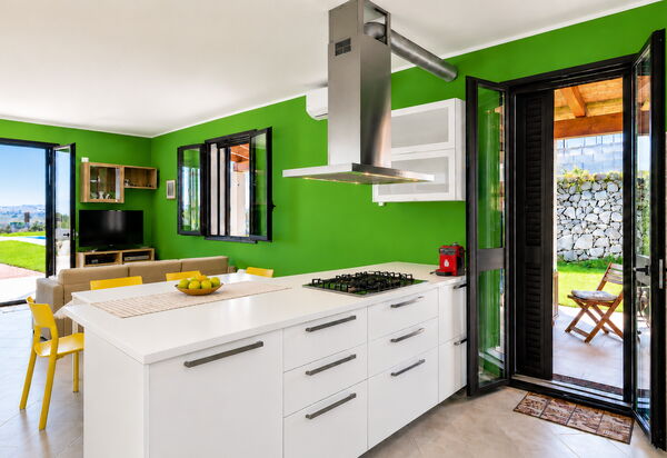 Villa Sara: Autumn, Kitchen, Living Room, Spring, Summer