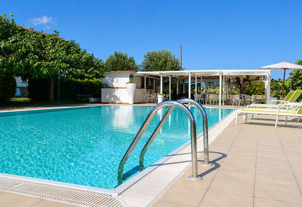 Casa Dafne: Autunno, Estate, Piscina, Primavera