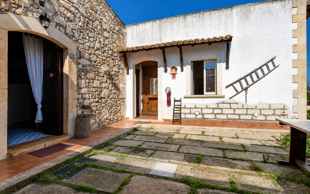 Casa Dafne: Autumn, Main Entrance, Spring, Summer
