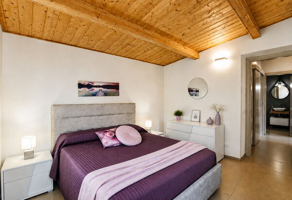 La Dimora di Diana: Autumn, Bedroom, Spring, Summer