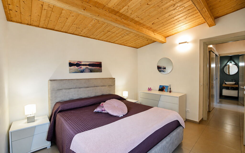 La Dimora di Diana: Autumn, Bedroom, Spring, Summer