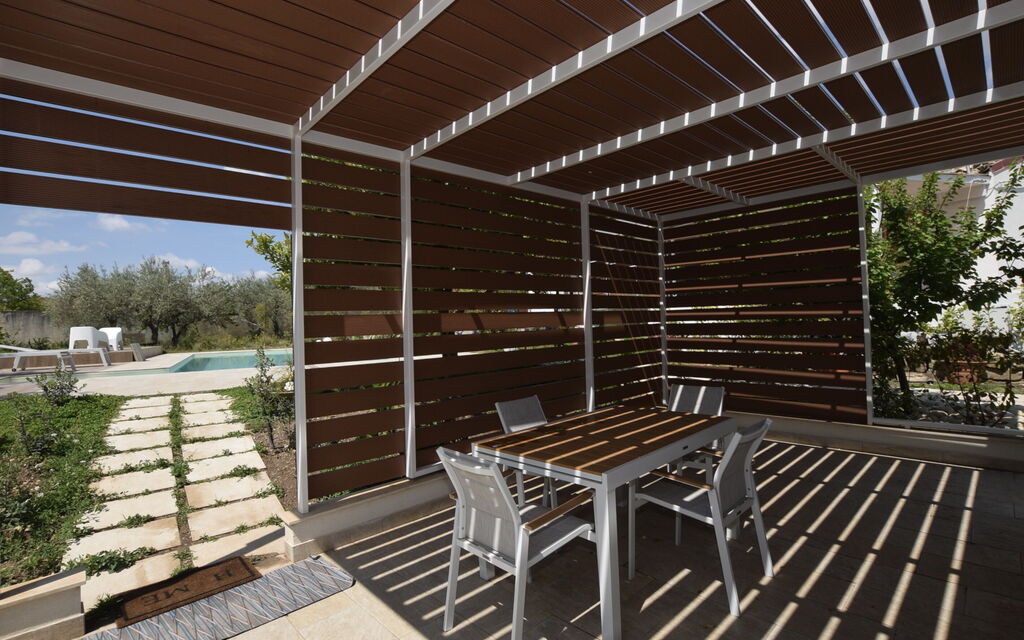 La Dimora di Diana: Autumn, Balcony / Terrace / Patio, Garden, Spring, Summer