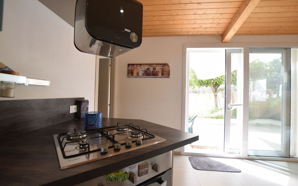 La Dimora di Diana: Autumn, Kitchen, Spring, Summer