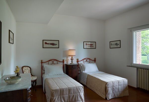 Casa Mancini, Holiday Villa, San Galgano: Autumn, Bedroom, Spring, Summer