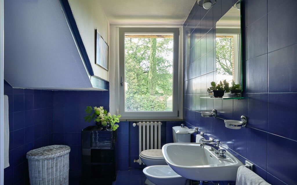 Casa Mancini, Holiday Villa, San Galgano: Autumn, Bathroom, Spring, Summer