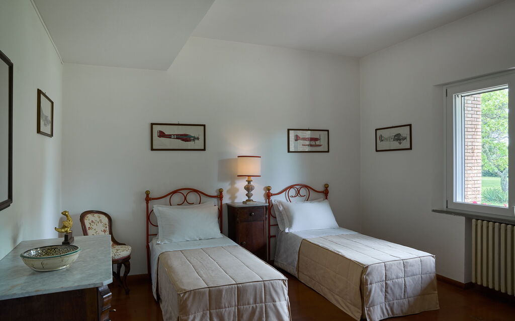 Casa Mancini, Holiday Villa, San Galgano: Autumn, Bedroom, Spring, Summer