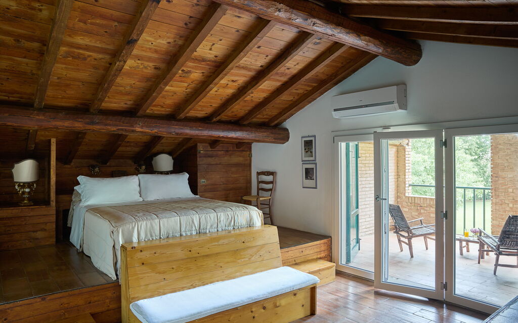 Casa Mancini, Holiday Villa, San Galgano: Autumn, Bedroom, Spring, Summer