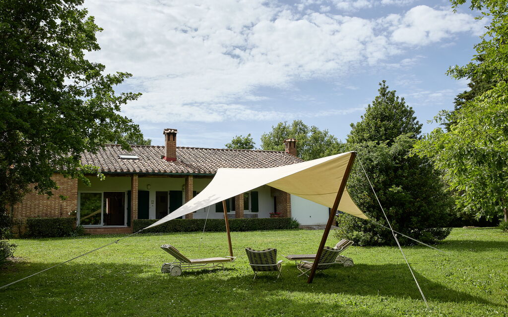 Casa Mancini, Holiday Villa, San Galgano: Autumn, Balcony / Terrace / Patio, Garden, Spring, Summer