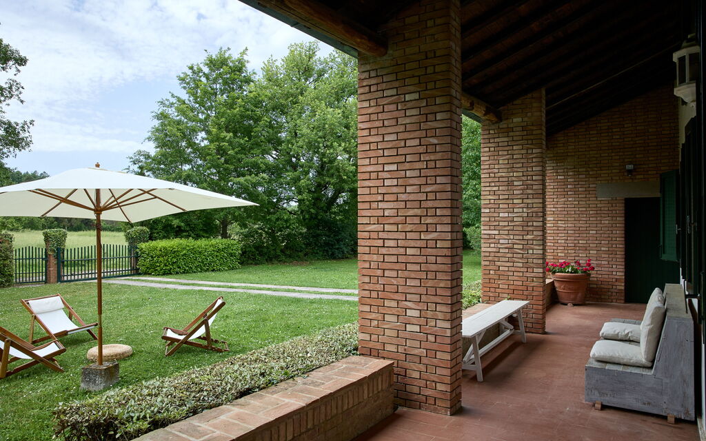 Casa Mancini, Holiday Villa, San Galgano: Autumn, Balcony / Terrace / Patio, Garden, Spring, Summer