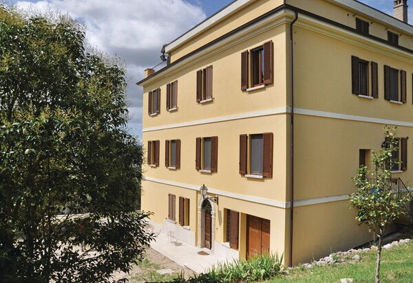 Villa Santa Chiara: Autunno, Balcone / Terrazza / Patio, Estate, Giardino, Primavera