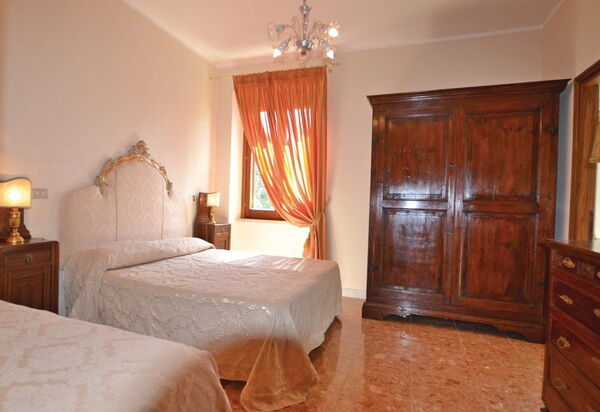 Villa Santa Chiara: Autunno, Camera da letto, Estate, Primavera