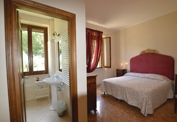 Villa Santa Chiara: Autunno, Camera da letto, Estate, Primavera