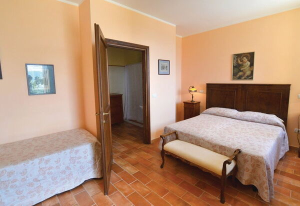 Villa Santa Chiara: Autunno, Camera da letto, Estate, Primavera