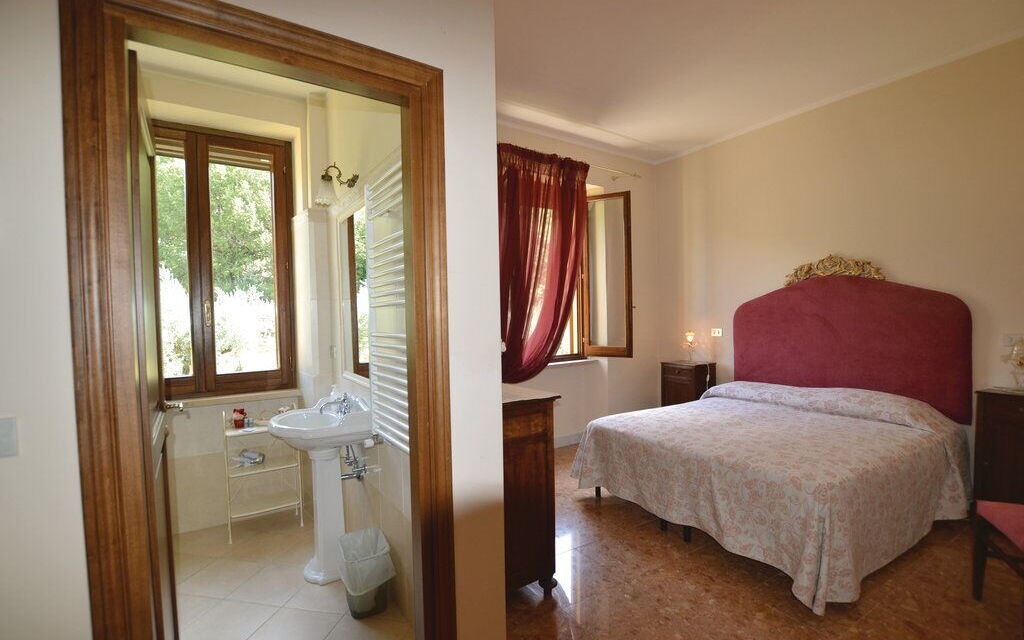 Villa Santa Chiara: Autumn, Bedroom, Spring, Summer