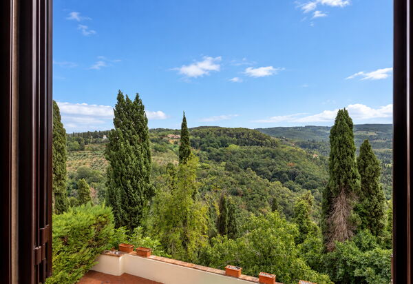 La Veduta - la Finestra su Castelfalfi: Autunno, Estate, Primavera, Vista Panoramica