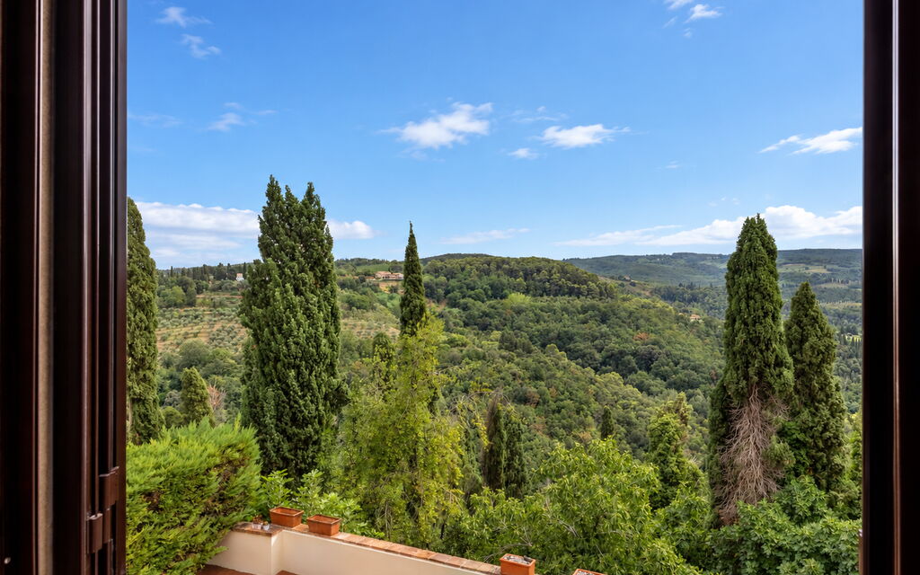 La Veduta - la Finestra su Castelfalfi: Autumn, Scenic View, Spring, Summer