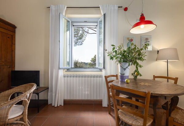 La Certaldina, Luna Apartment: Autumn, Living Room, Spring, Summer