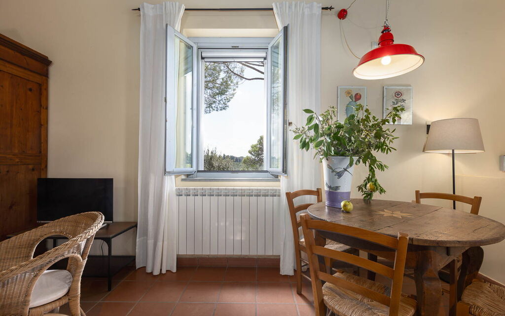 La Certaldina, Luna Apartment: Autumn, Living Room, Spring, Summer