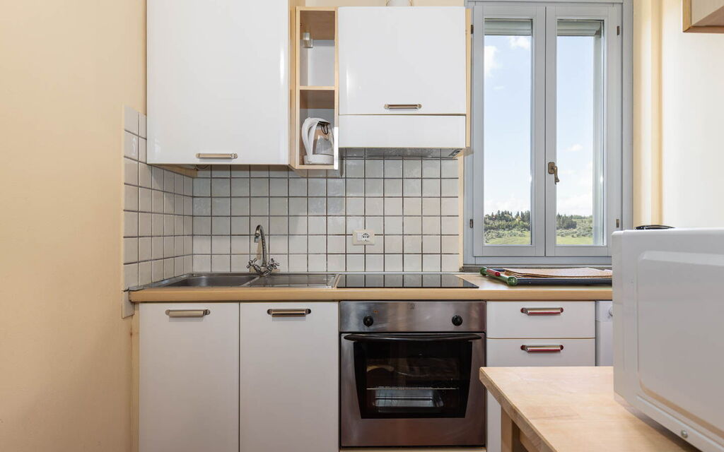 La Certaldina, Luna Apartment: Autumn, Kitchen, Spring, Summer