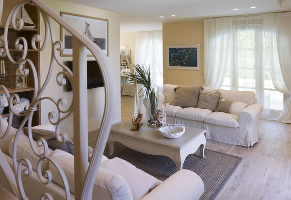 The Pool Villa in Forte dei Marmi: Autumn, Living Room, Spring, Summer