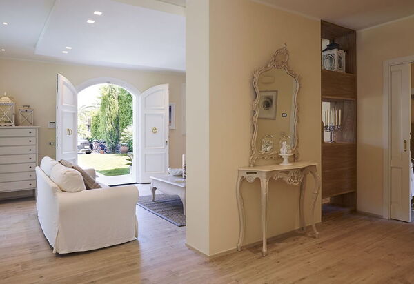 The Pool Villa in Forte dei Marmi: Autumn, Living Room, Spring, Summer