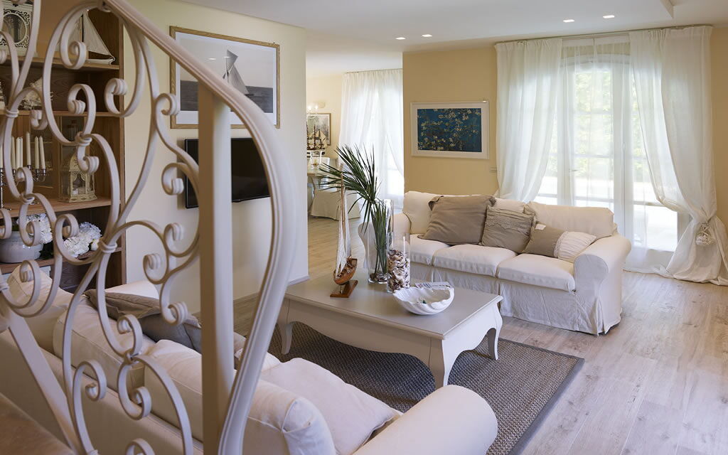 The Pool Villa in Forte dei Marmi: Autumn, Living Room, Spring, Summer