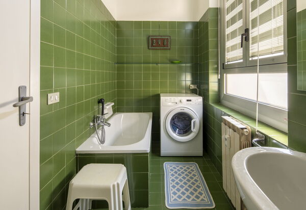 La Terrazza in Centro, Genova: Autumn, Bathroom, Spring, Summer