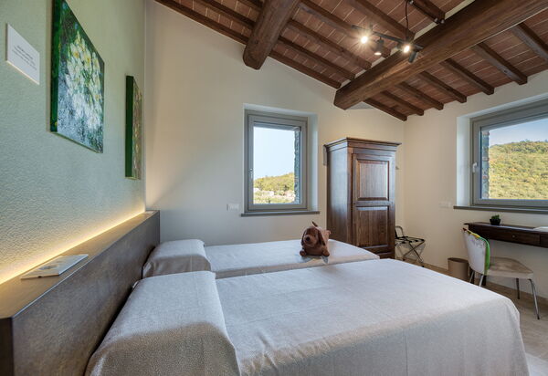 La Calcinaia Country House, Bucine: Autumn, Bedroom, Spring, Summer