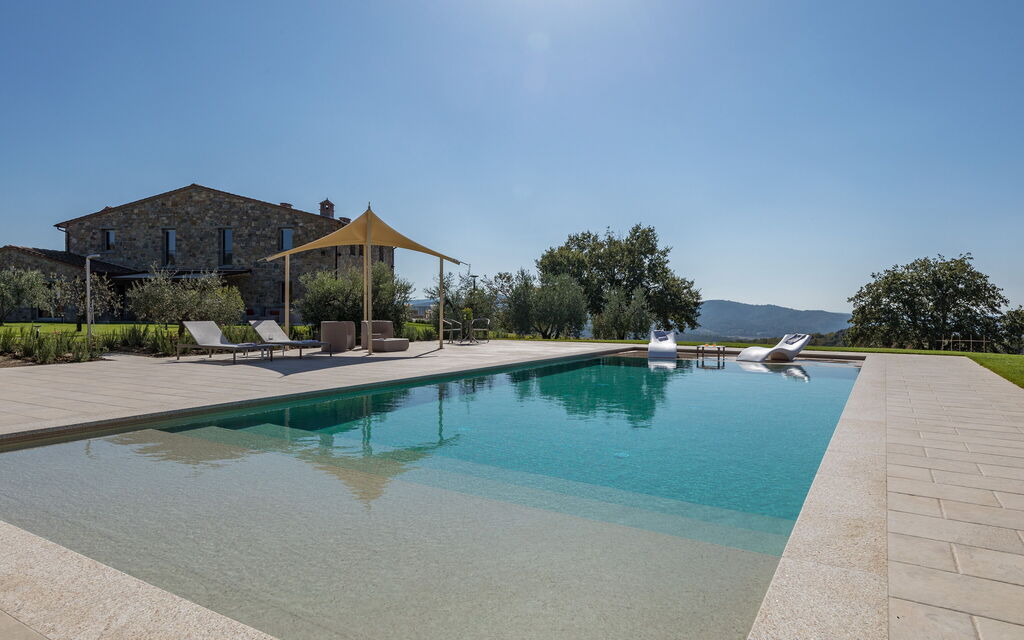 La Calcinaia Country House, Bucine: Autunno, Estate, Piscina, Primavera