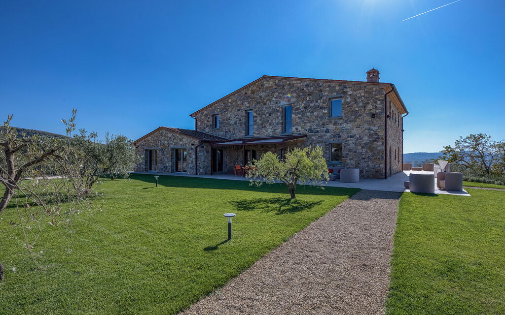 La Calcinaia Country House, Bucine: Autunno, Estate, Giardino, Primavera