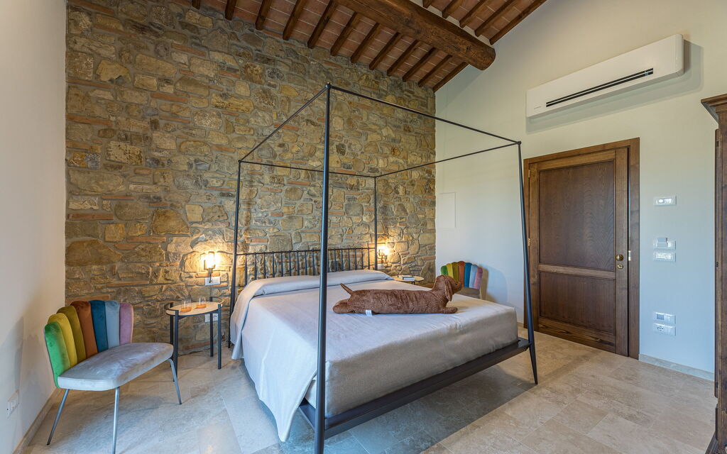 La Calcinaia Country House, Bucine: Autunno, Camera da letto, Estate, Primavera