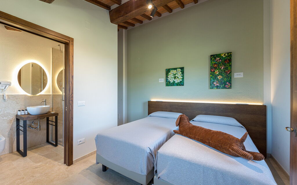 La Calcinaia Country House, Bucine: Autunno, Camera da letto, Estate, Primavera