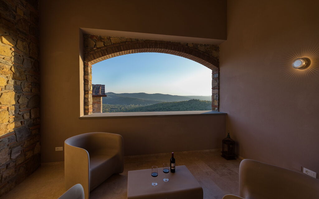 La Calcinaia Country House, Bucine: Autunno, Estate, Primavera, Vista Panoramica