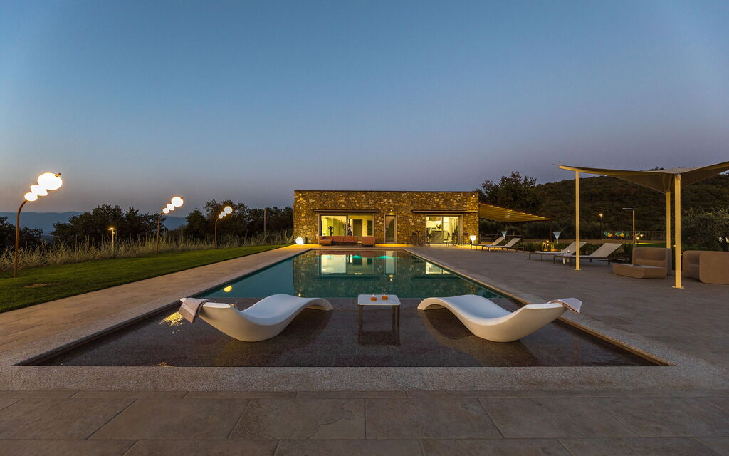 La Calcinaia Country House, Bucine: Autunno, Estate, Piscina, Primavera